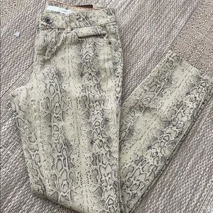 DKNK jeans. Snake skin jeggings.